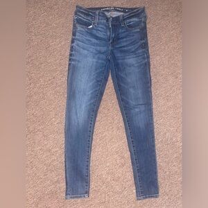 American eagle skinny dark wash jeans, size 4 (short).